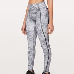 Lululemon size 2 raise tight reflective leggings!!